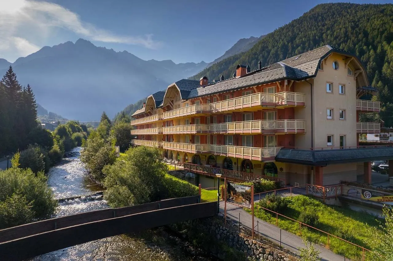 Residence Club Ponte Di Legno Aparthotel